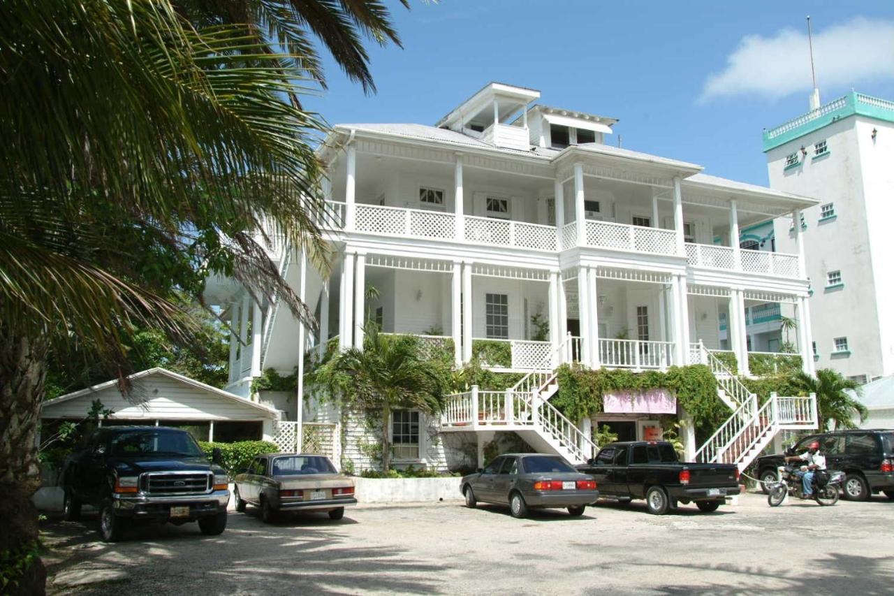 The Great House Inn Белиз Сити Екстериор снимка